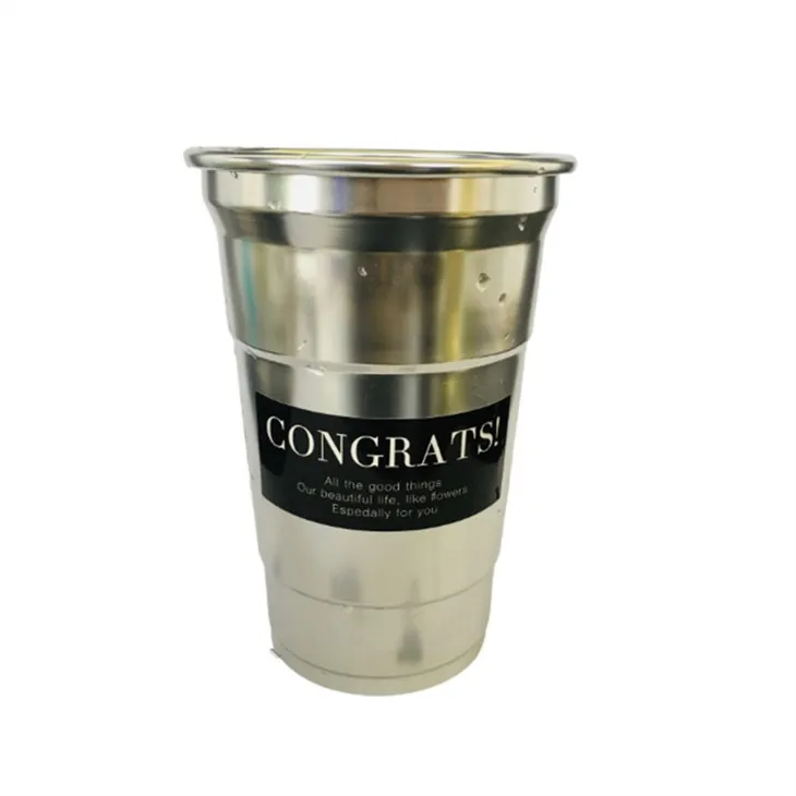 Wegwerpbare aluminium beker voor bier